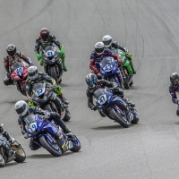 Bilder vom 1. Rennen der IDM Supersport 600 am Samstag in Assen.