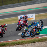 IDM-Assen2020_Superbike1000-4