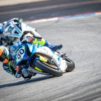 idm-hockenheim2018_superbike-rennen1_web-18
