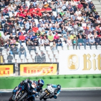 idm-hockenheim2018_superbike-rennen1_web-28