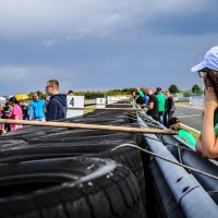 IDM Superbike 1000 in Oschersleben: Rennen 1.