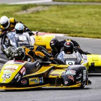 IDM Sidecar in Oschersleben: Rennen 1.