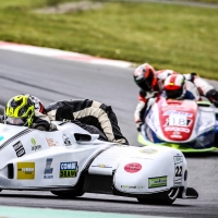 IDM Sidecar in Oschersleben: Rennen 1.