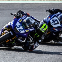 IDM Supersport 600 in Oschersleben: Rennen 1.