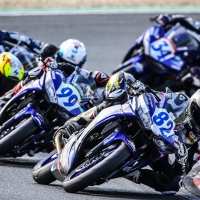 IDM Supersport 300 in Oschersleben: Rennen 1.