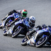 IDM Supersport 300 in Oschersleben: Rennen 1.