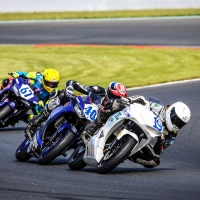IDM Supersport 300 in Oschersleben: Rennen 1.