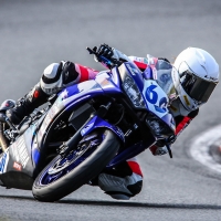 IDM Supersport 300 in Oschersleben: Rennen 1.