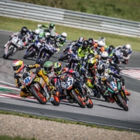 IDM SSP300 - Rennen 1 Oschersleben 2018