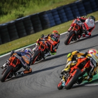 IDM SSP300 - Rennen 1 Oschersleben 2018