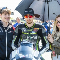 1. Rennen Der IDM Superbike 1000 in Oschersleben