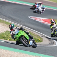 1. Rennen der IDM Supersport und Superstock 600 Klassen in Oschersleben
