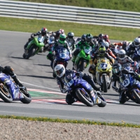 1. Rennen der IDM Supersport und Superstock 600 Klassen in Oschersleben