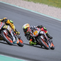 IDM Supersport 300 Trainings am Freitag in Oschersleben