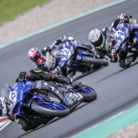 IDM Supersport 300 Trainings am Freitag in Oschersleben