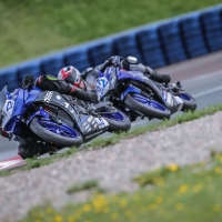 IDM Supersport 300 Trainings am Freitag in Oschersleben