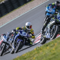 IDM Supersport 300 Trainings am Freitag in Oschersleben