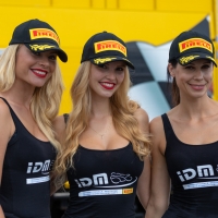 IDM-Schleiz2018_gridgirls-12