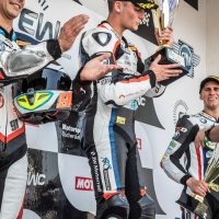 idm_speedweek_samstag_rennen1_230