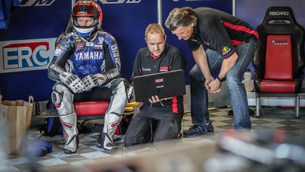 IDM Superbike 1000: de Boer wirft bei Yamaha MGM hin