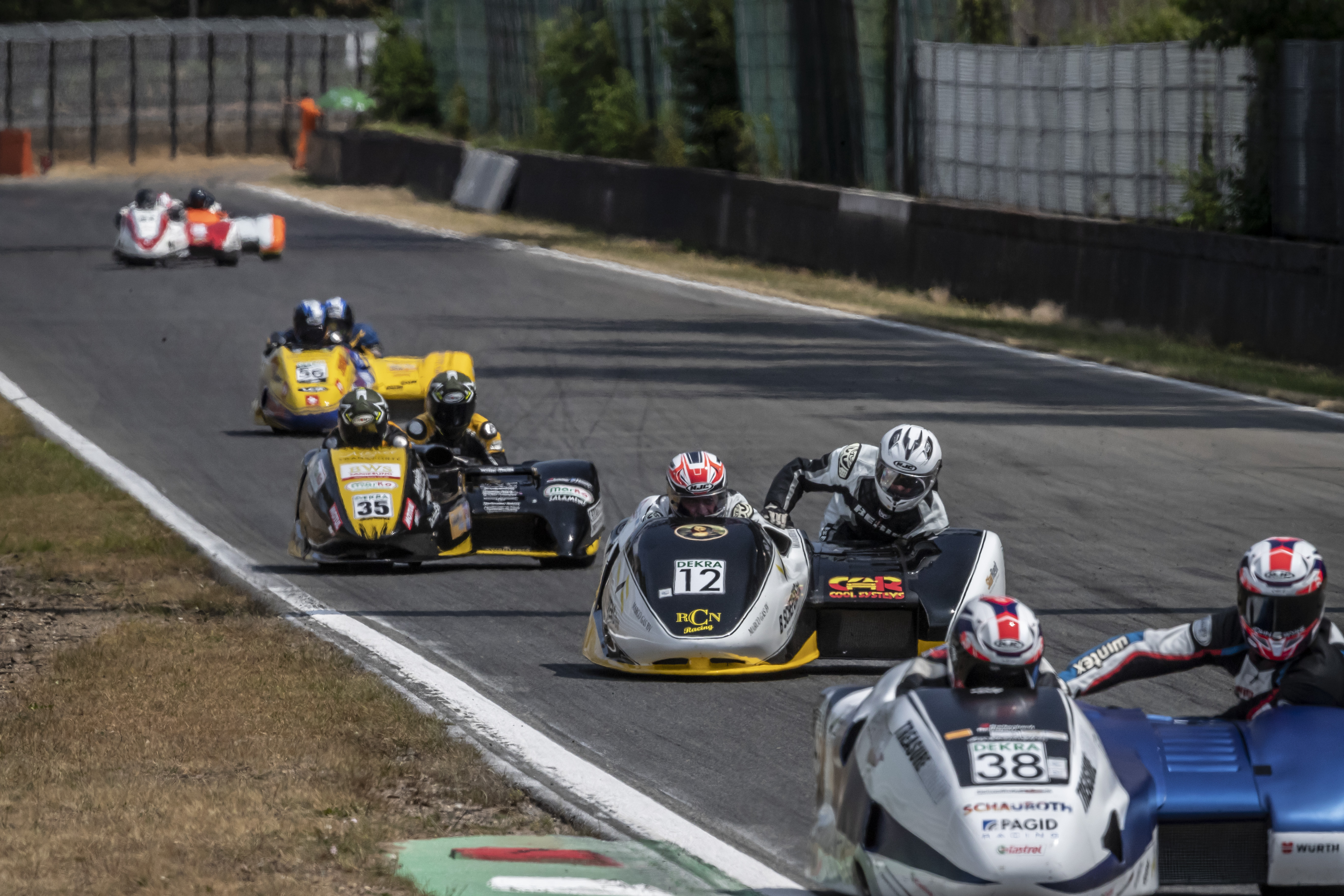 IDM Sidecar: Schlag ins Kontor von Sattler, Titelverteidiger Streuer profitiert