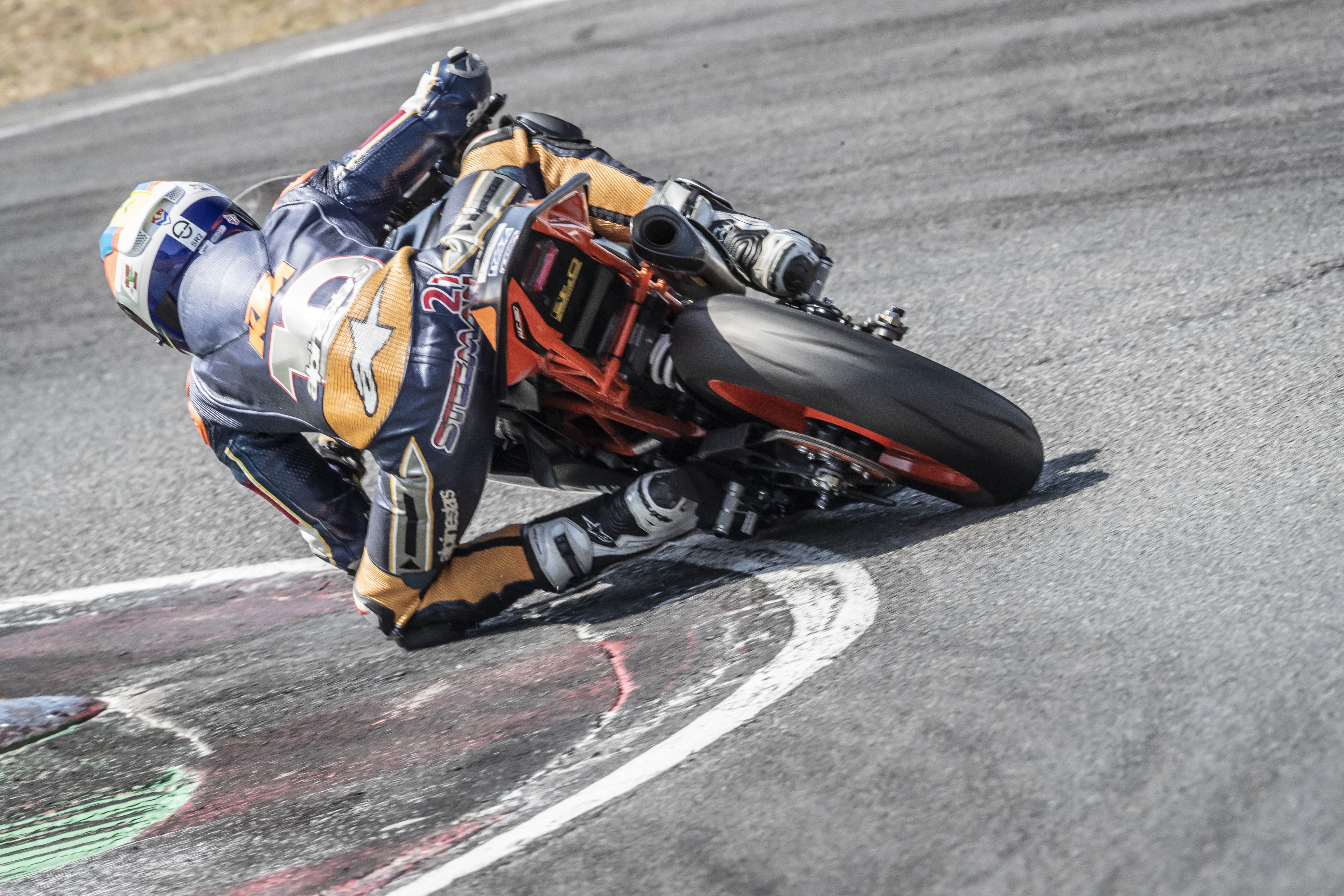 IDM Supersport 300: Victor Steeman feiert in Zolder den zweiten IDM-Sieg
