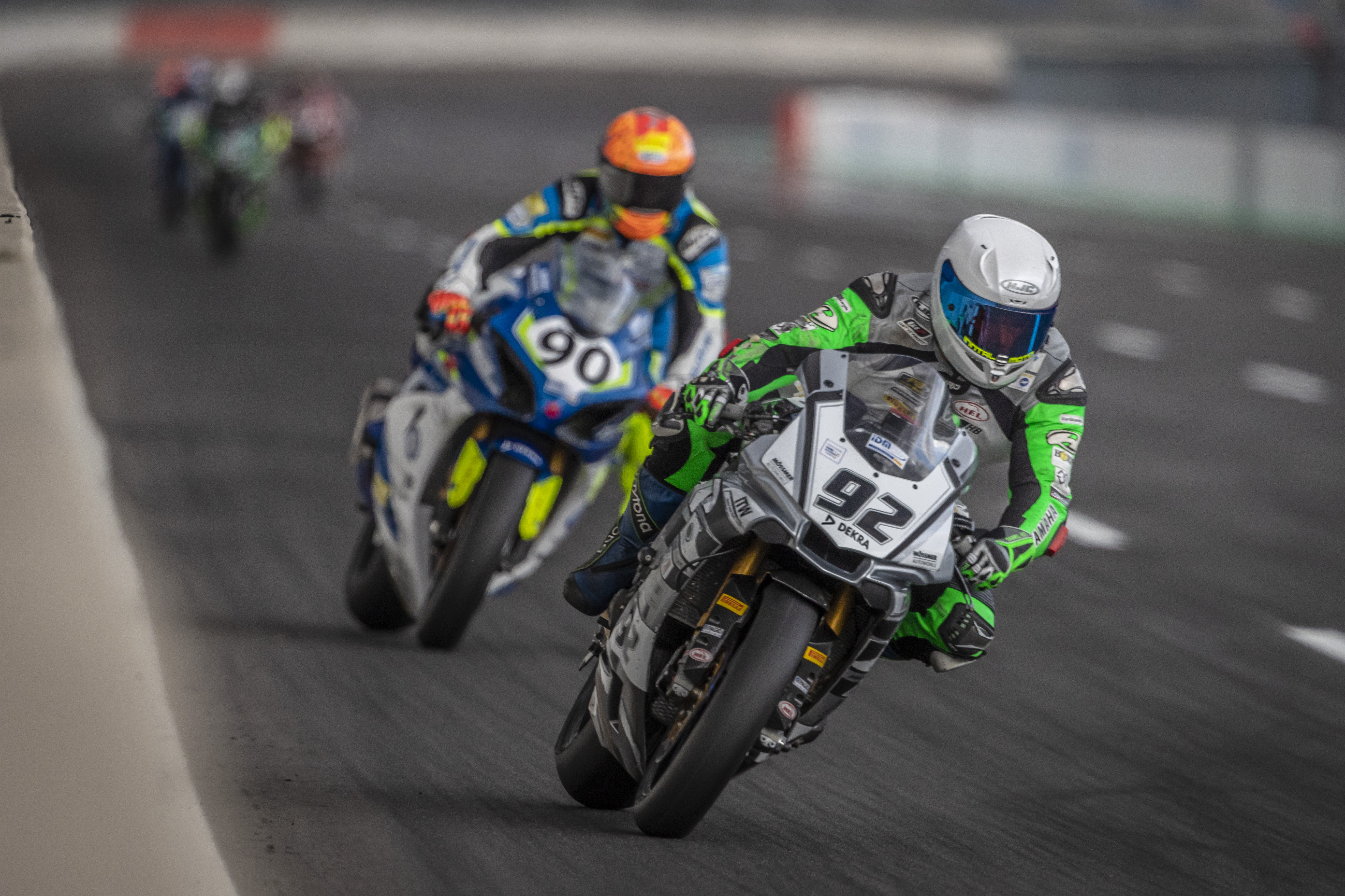 IDM Superbike 1000: Nach den Flitterwochen kamen für Kartheininger die Probleme mit dem Blipper
