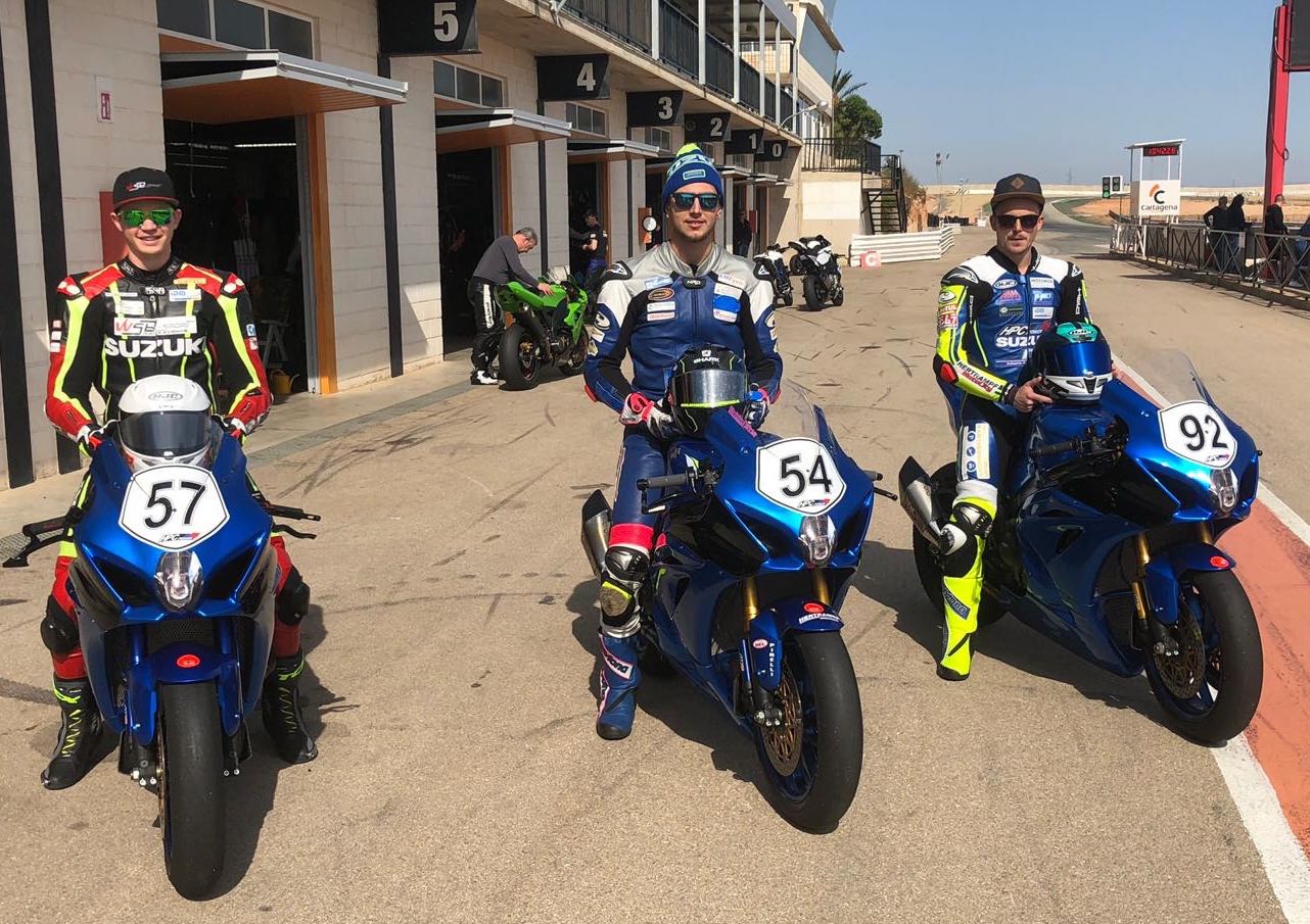 IDM Superbike 1000: Das HPC-Power-Suzuki Racing Team ist im internationalen Testmodus