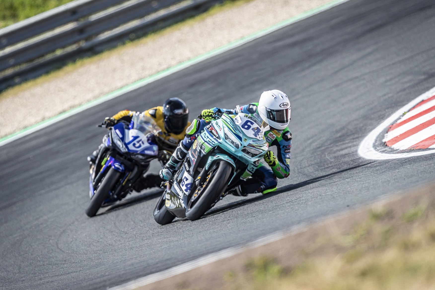 IDM Supersport 300: Velthuizen fordert Dunnik heraus