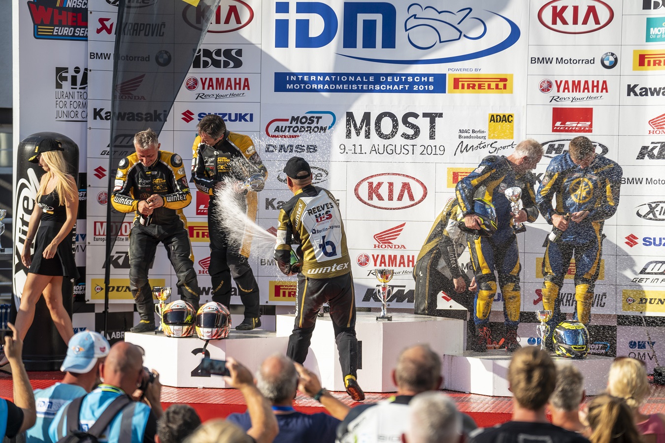 IDM Sidecar: Doppelsiege und ein echter Clou für das Jahr 2020