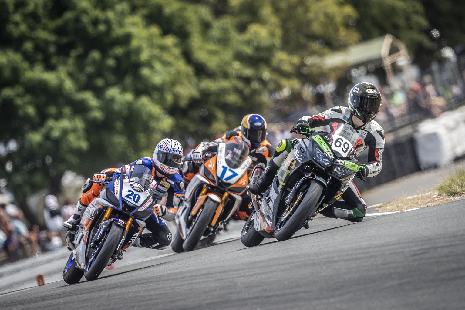 IDM Supersport 300: Start beim prestigeträchtigen Gamma Racing Day