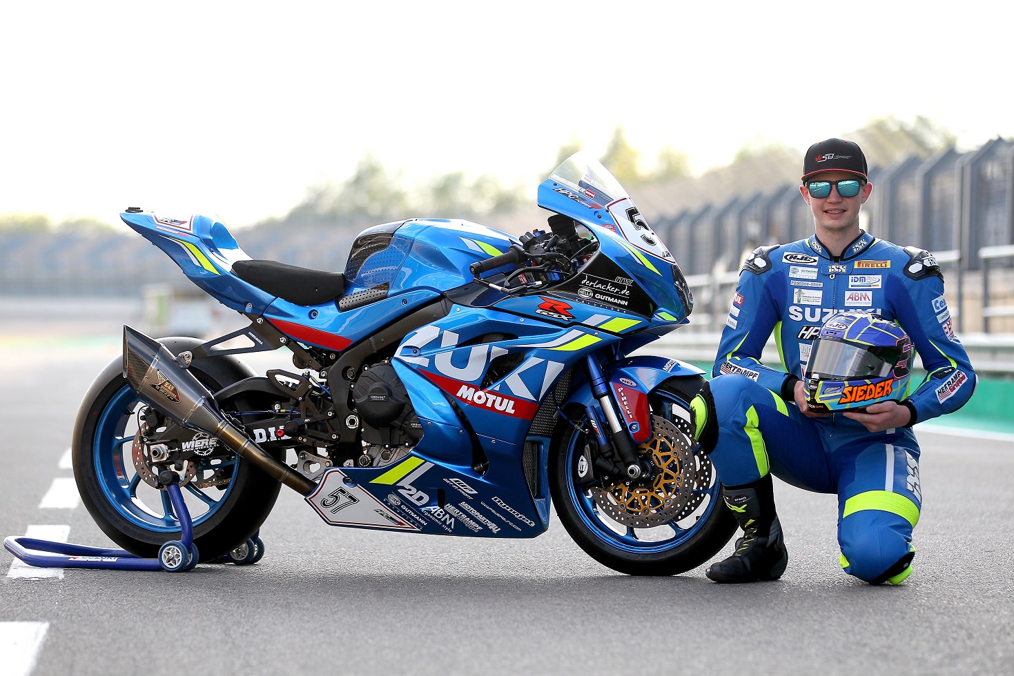 IDM Superbike 1000: HPC-Power Suzuki Racing macht mit Kevin Sieder weiter