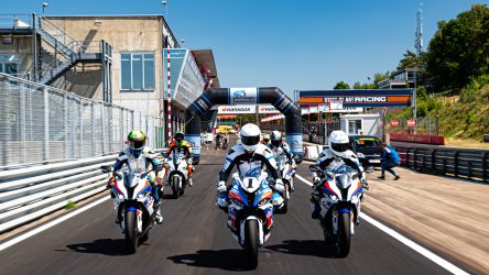 IDM Superbike 1000: Die BMW sind angelassen, die Rennfahrer kommen später