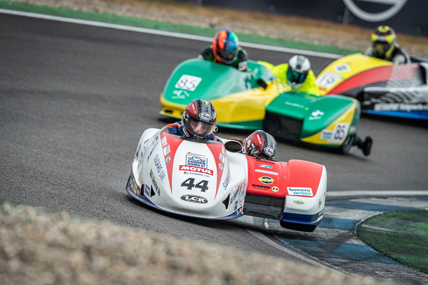 IDM Sidecar: Reeves auf Pole, Streuer hofft auf Regen