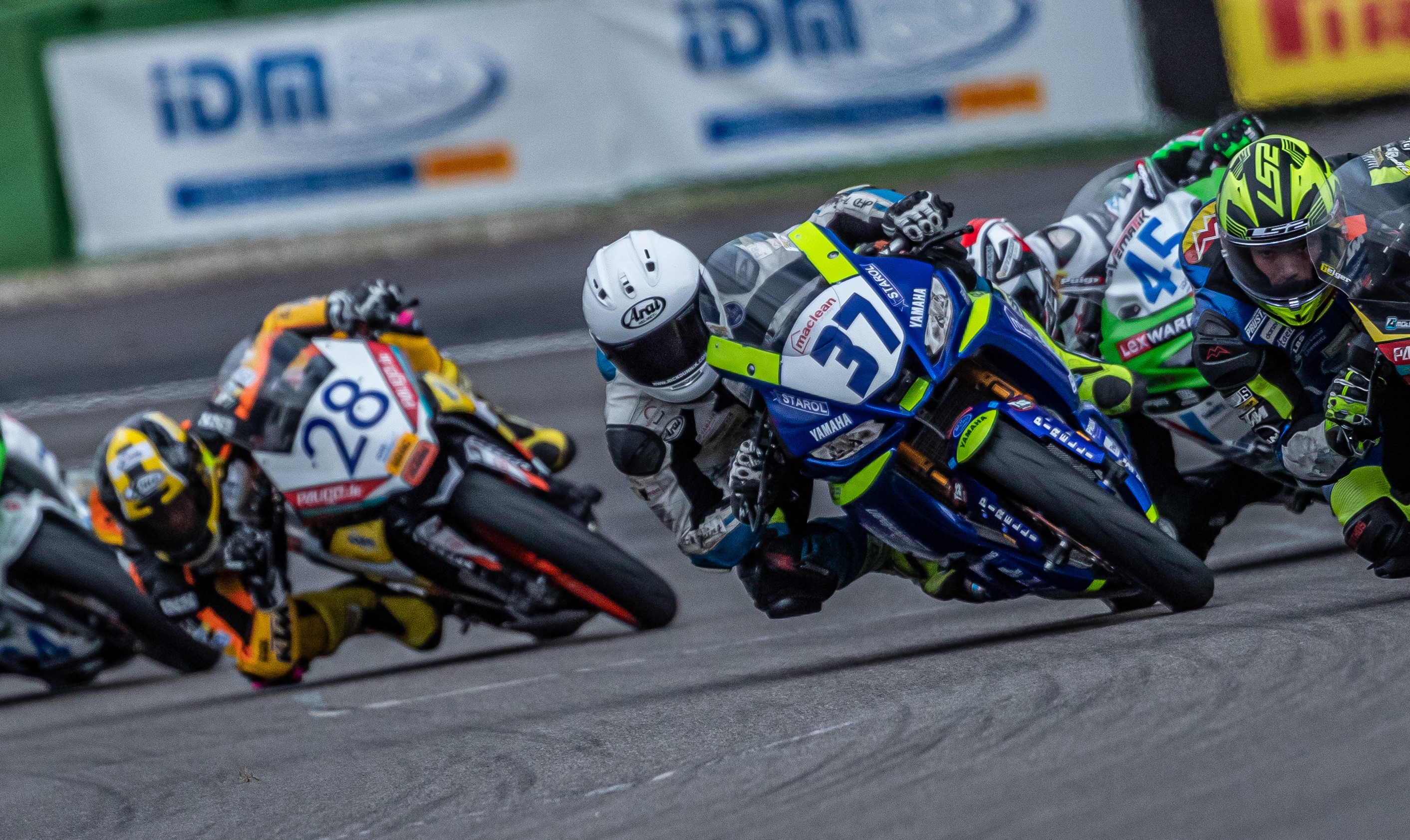 IDM Supersport 300 / Superstock 600: Meisterschaftsentscheidungen weiter offen