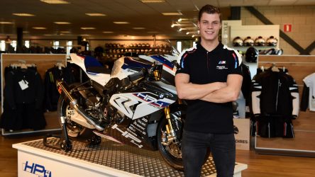 IDM Superbike 1000: Ricardo Brink dockt bei BCC Racing an und geht neue Wege