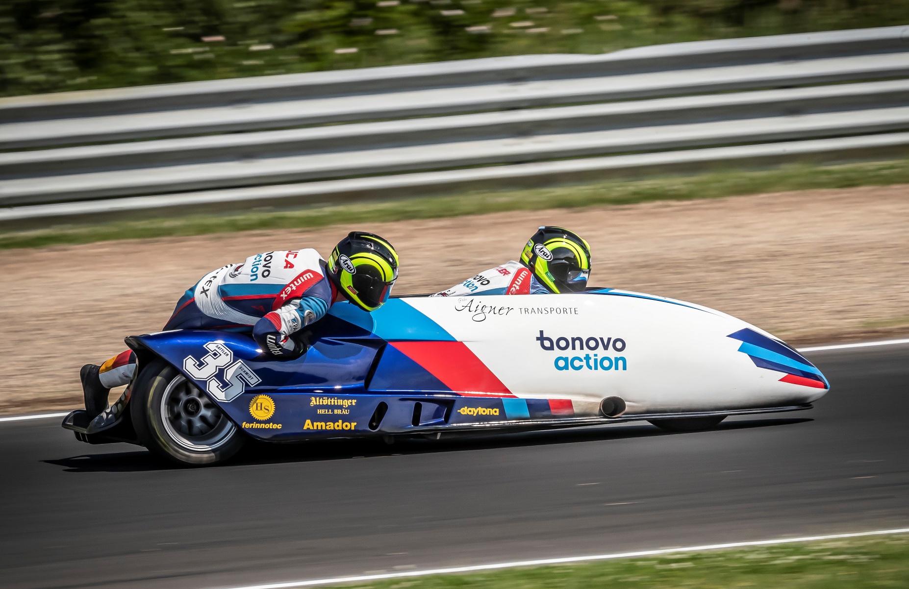 IDM Sidecar: Sattler und Schmidt in Q1 die Nase vorn