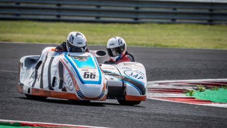 IDM Sidecar: Gäste Roscher/Burkard siegen in Most