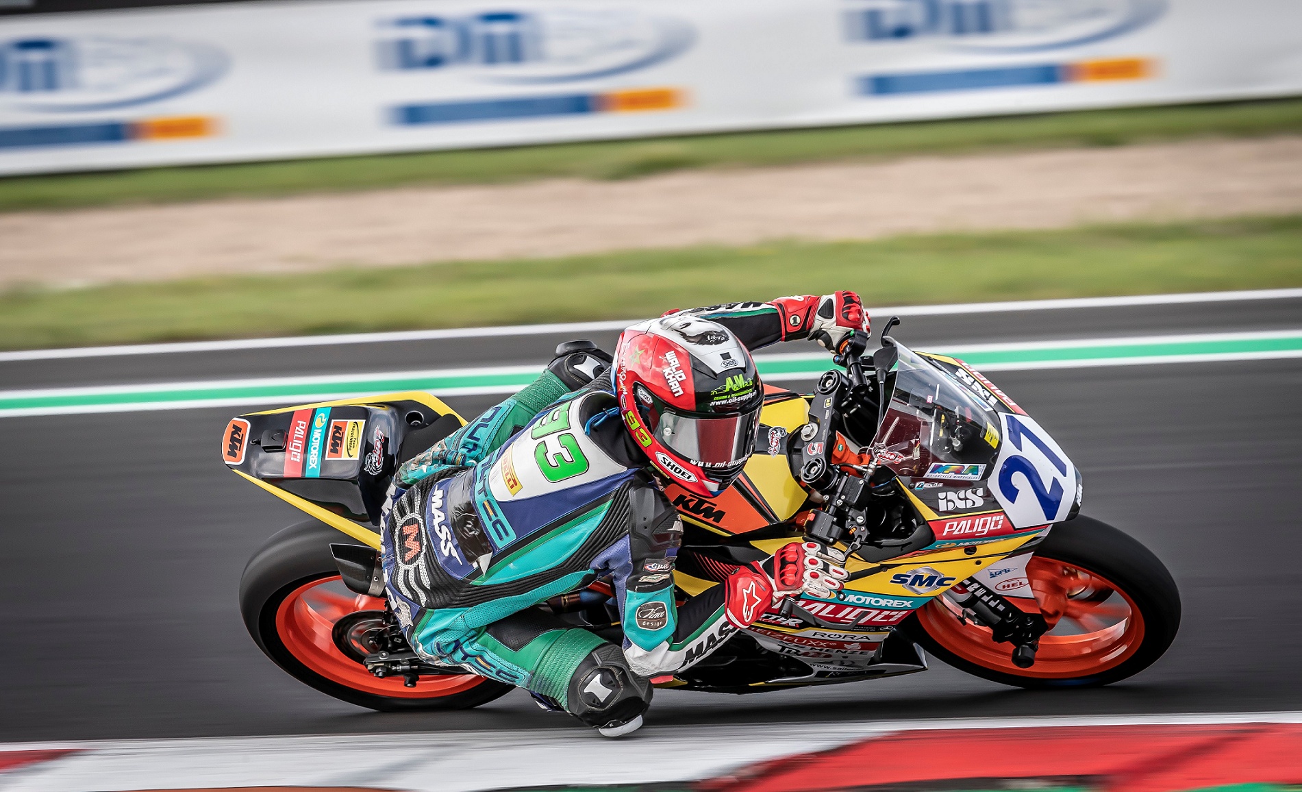 IDM SSP 300: Walid Khan für ein Rennen zurück