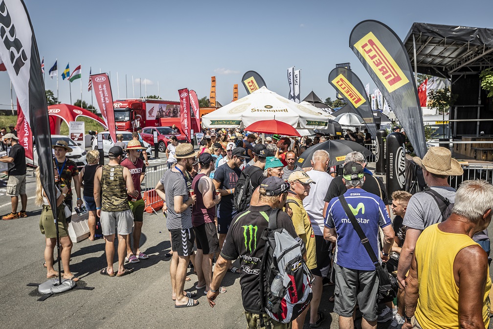 IDM: Action auf dem Schleizer Dreieck