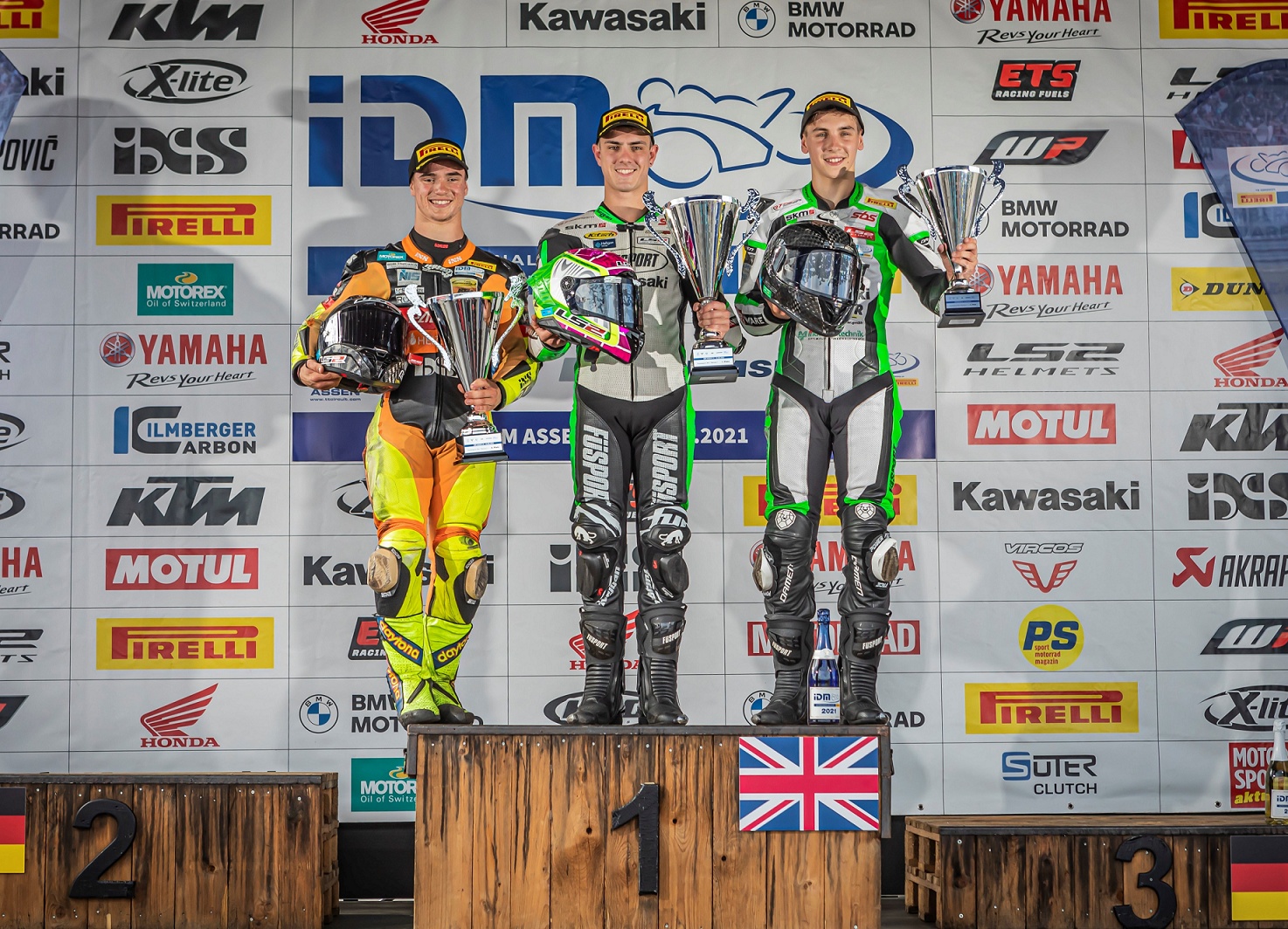 IDM SSP 300: Knapper Sieg für den WM-Fahrer