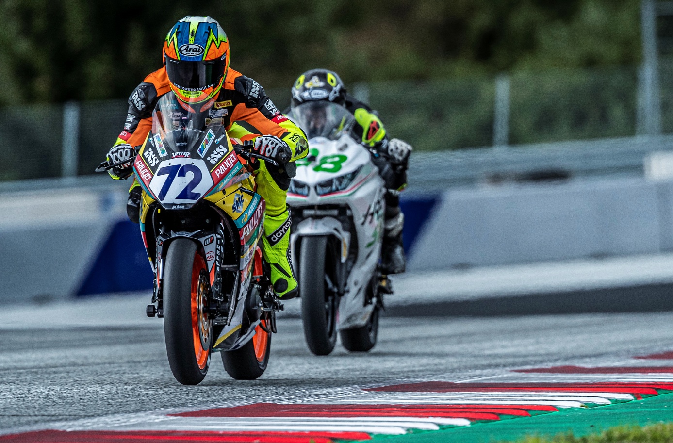 IDM SSP 300: WM-Fahrer Steeman kämpft und siegt