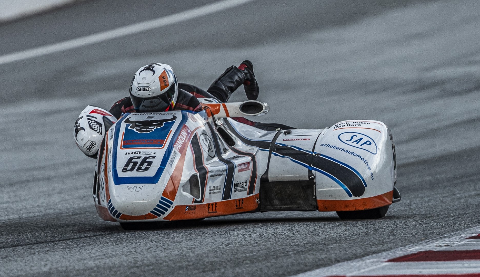 IDM Sidecar: Denkpause bei Roscher/Burkard