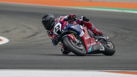IDM SBK: Grünwald beißt sich bei Wind und Wetter durch