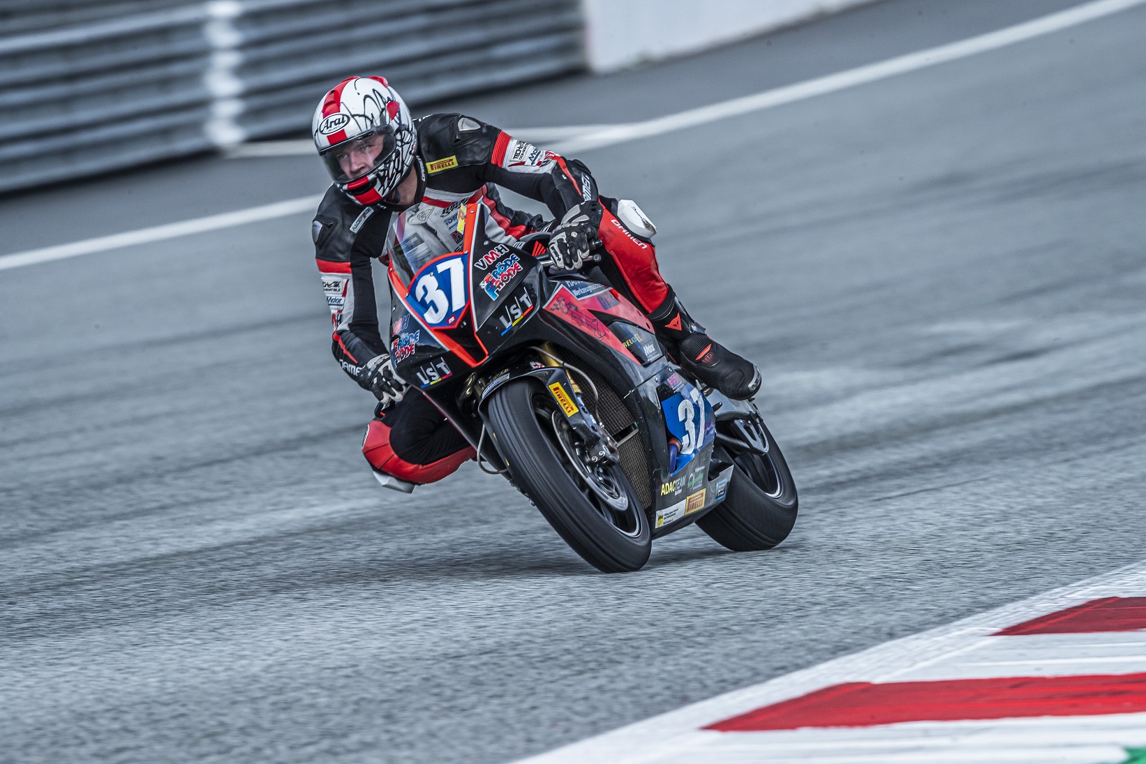 IDM SBK: Paul Fröde auf Honda in der Königsklasse genannt