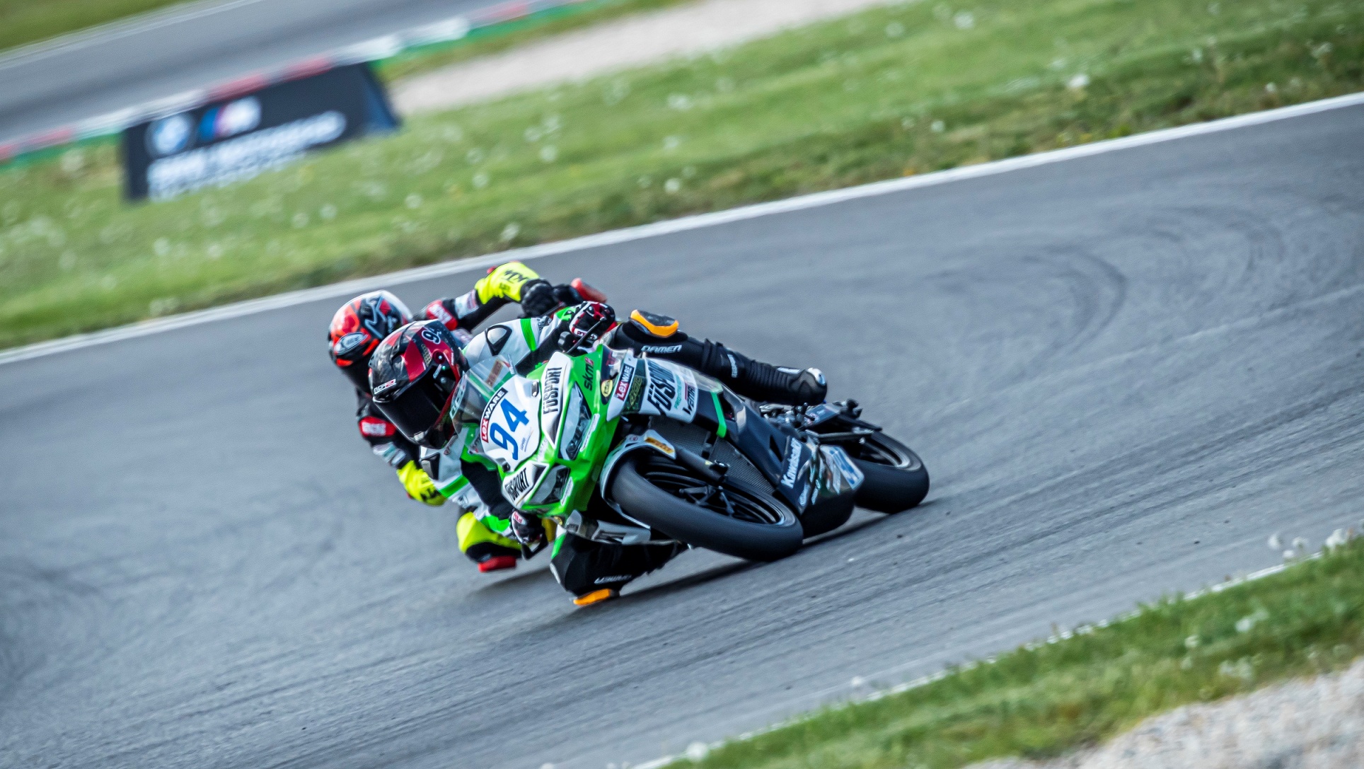 IDM SSP 300: Siebdrath siegt mit einer Nasenspitze vorn