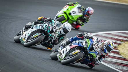 IDM SBK: Reiterberger steht wie ein Fels in  der Brandung