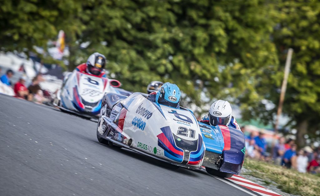 Bennie Streuer und Tim Reeves auf dem Schleizer Dreieck