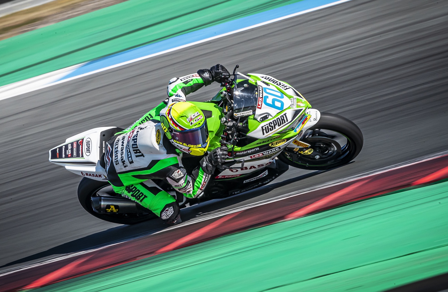 IDM Supersport 300: Geiger bläst von der Pole zur Attacke