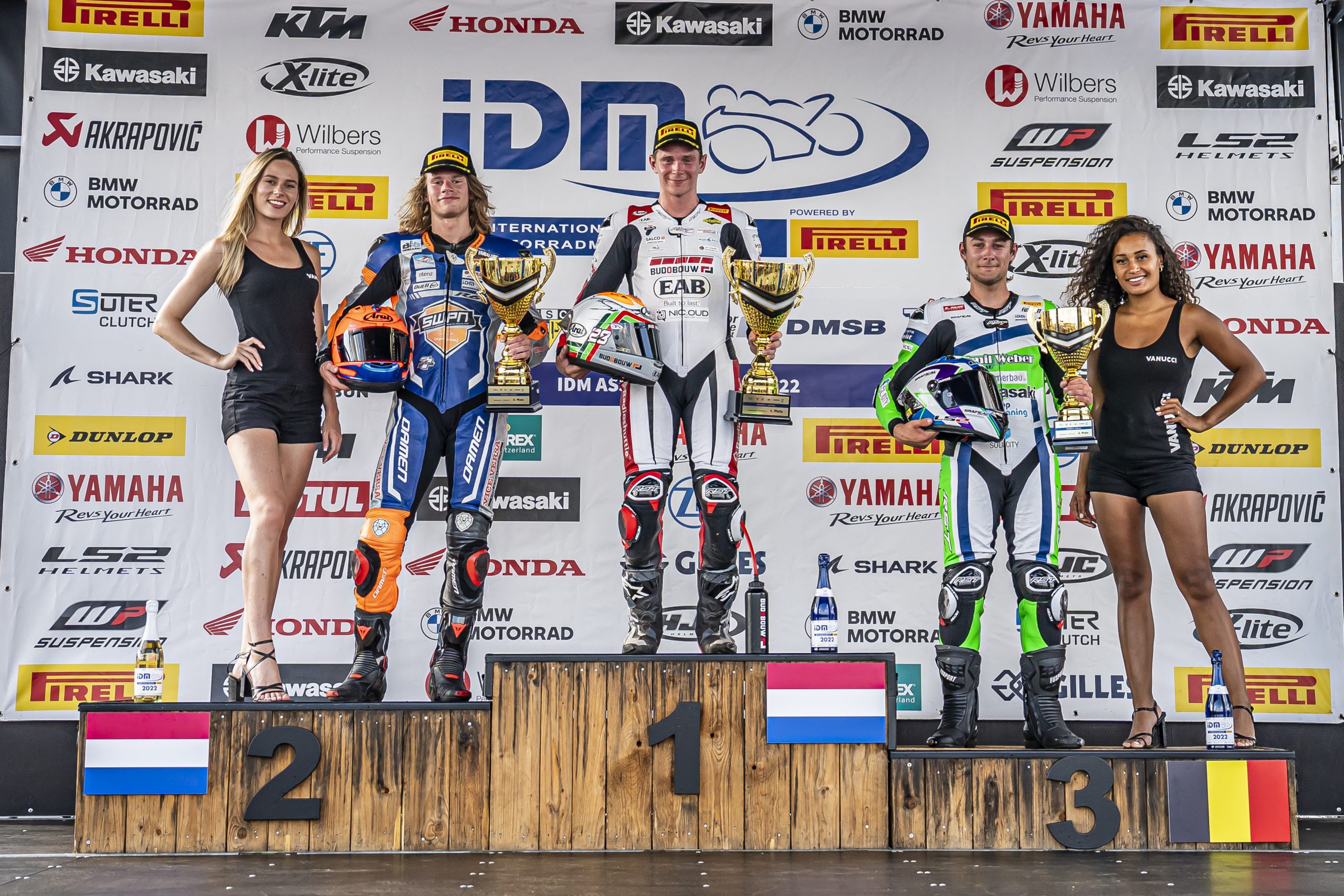 IDM SSP: Van Straalen siegt, van der Voort kassiert